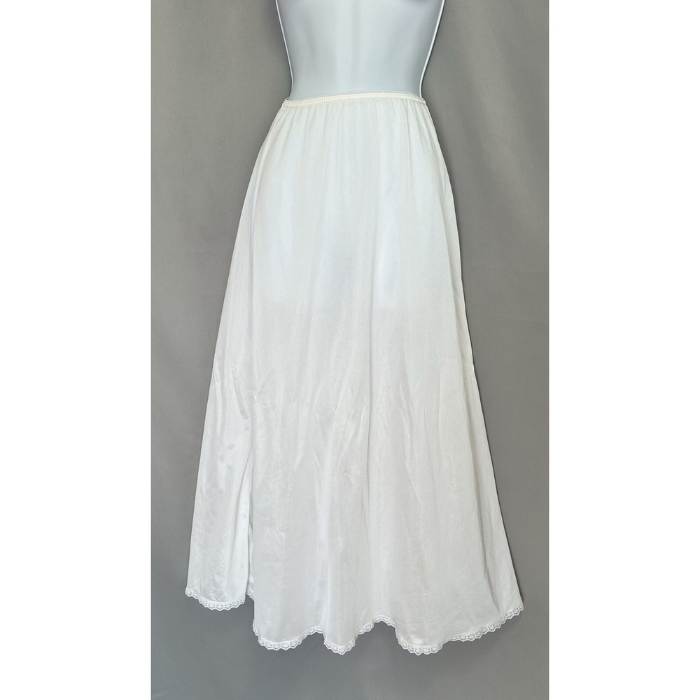 Vintage Mel‎ Lin Women's Small 100% Nylon Skirt White Slip Maxi Length Lace Trim